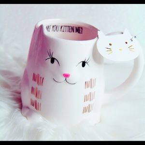 White cat mug